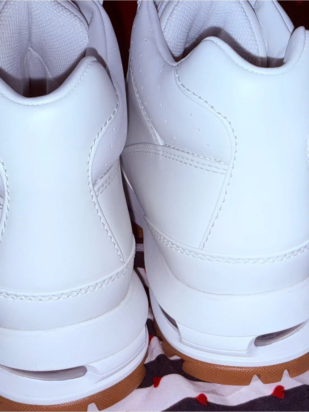 Nike Men’s White Leather Sneakers with Gum Outsole